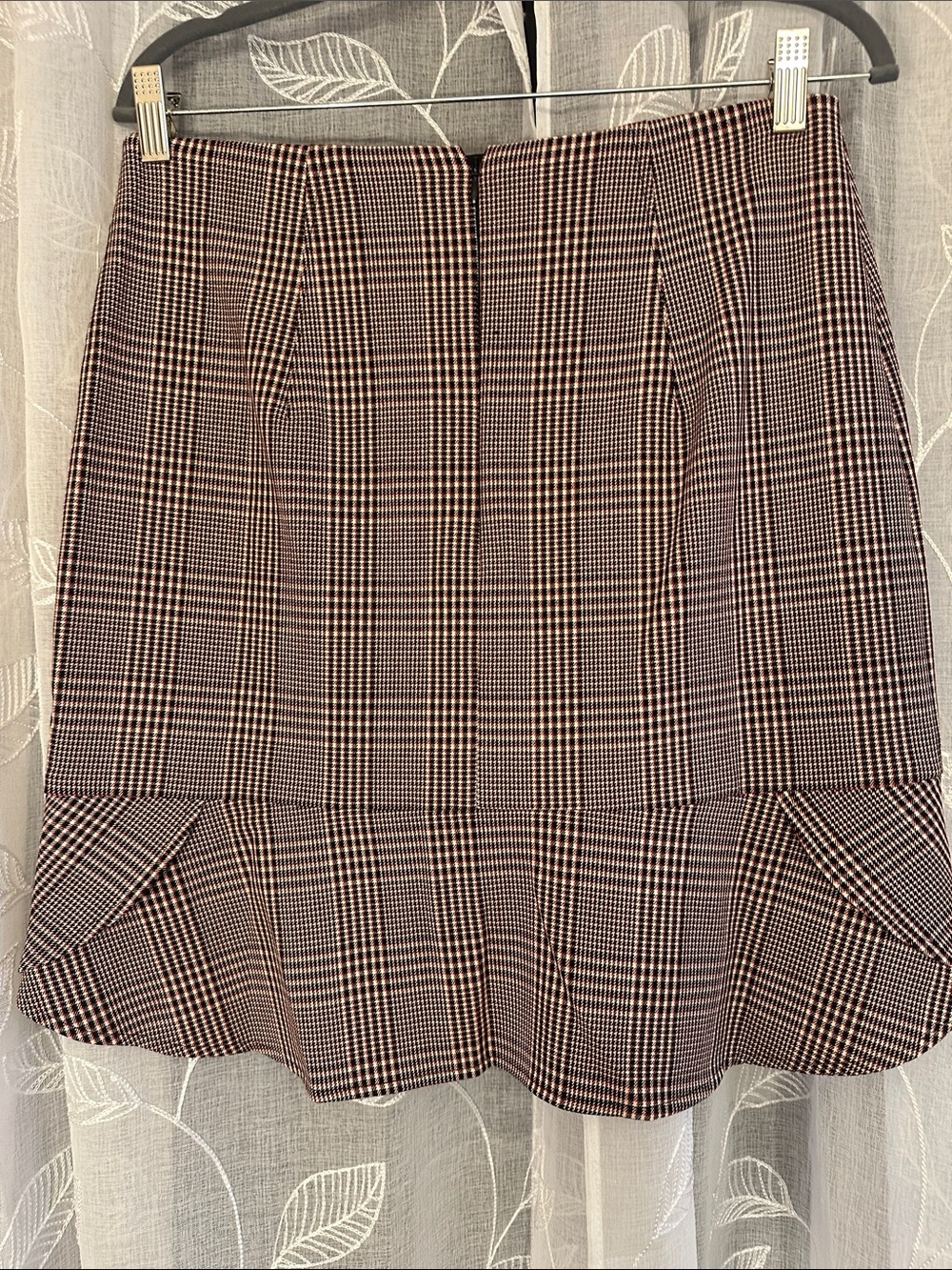 White House Black Market Burgundy and Black Plaid Mini Skirt with Ruffle Hem - Picture 3 of 7